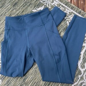 Lululemon leggings size 4